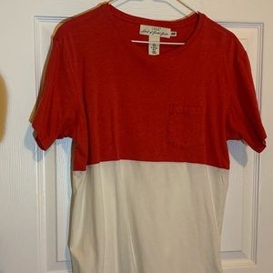 H&M color block pocket tee NWOT